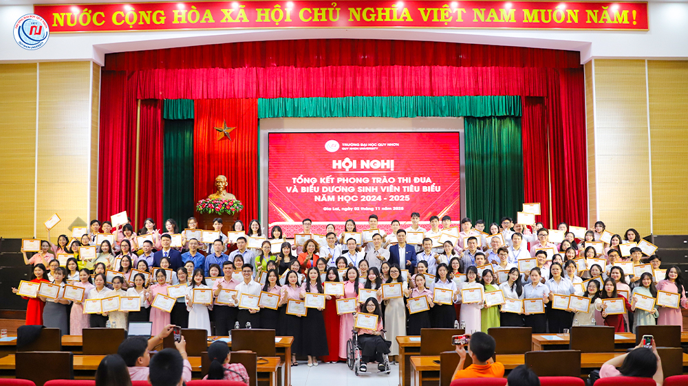 QNU lan tỏa tinh thần học tập và cống hiến tại Hội nghị Biểu dương sinh viên tiêu biểu năm học 2024 - 2025